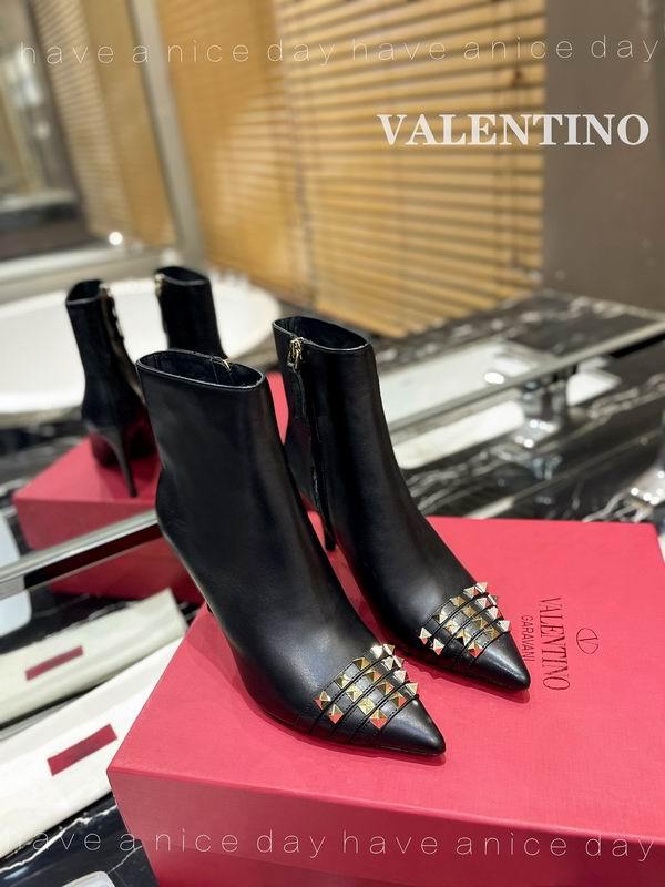 Valentino Women's Shoes 500